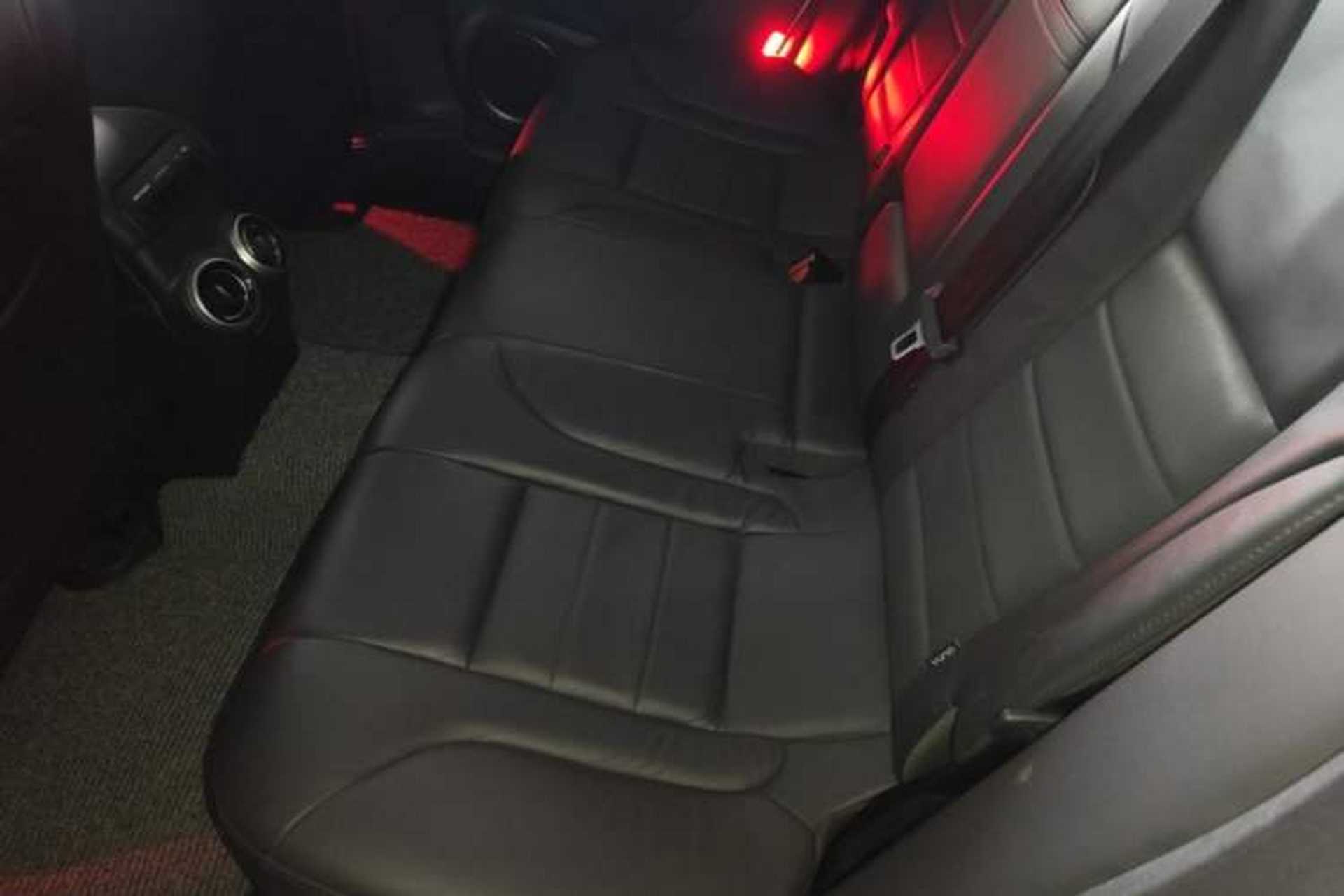 Used Wey VV7 2017 VV7c 2.0T Flagship Model Left Rear Seat