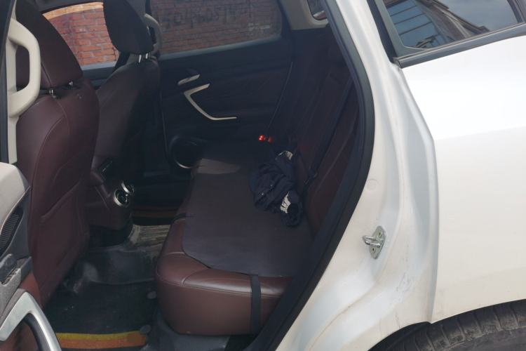 Used Wey VV7 2017 2.0T Flagship Model Left Rear Seat