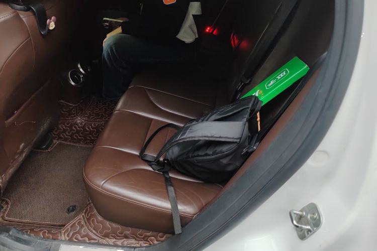 Used Wey VV7 2017 2.0T Flagship Model Left Rear Seat