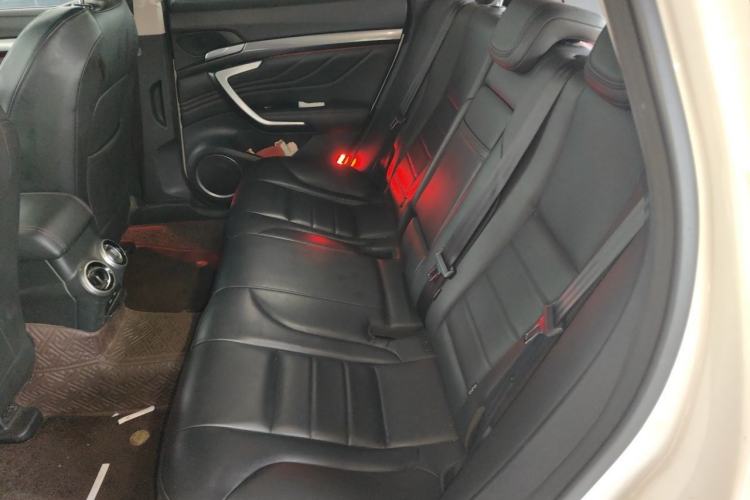 Used Wey VV7 2017 2.0T Luxury Model Left Rear Seat