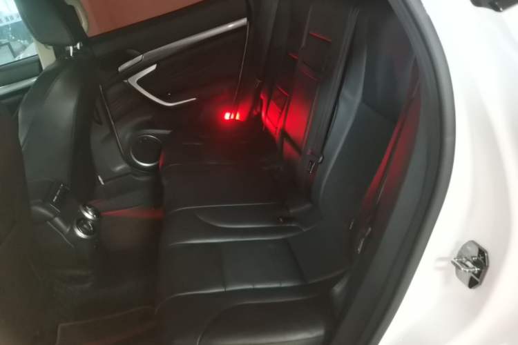 Used Wey VV7 2017 2.0T Flagship Model Left Rear Seat
