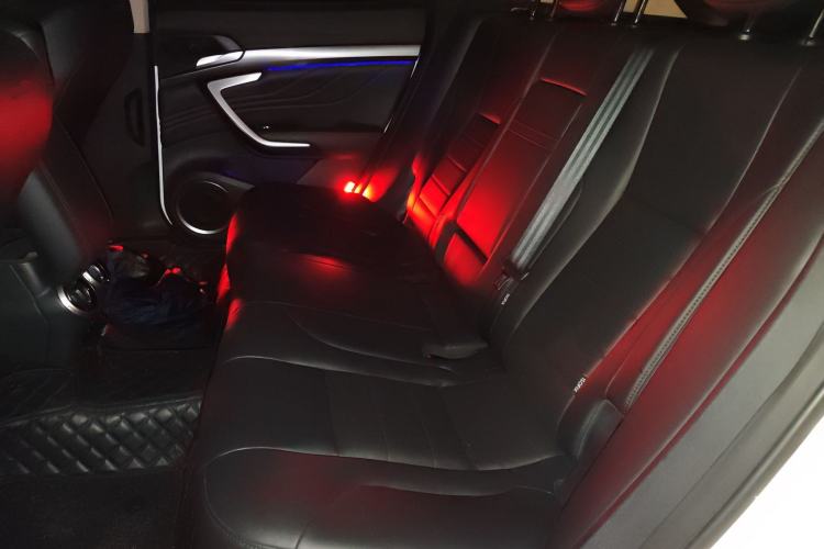 Used Wey VV7 2017 2.0T Ultra-Luxury Version Left Rear Seat