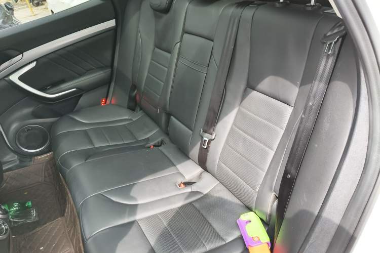 Used Wey VV7 2017 VV7c 2.0T Flagship Model Left Rear Seat