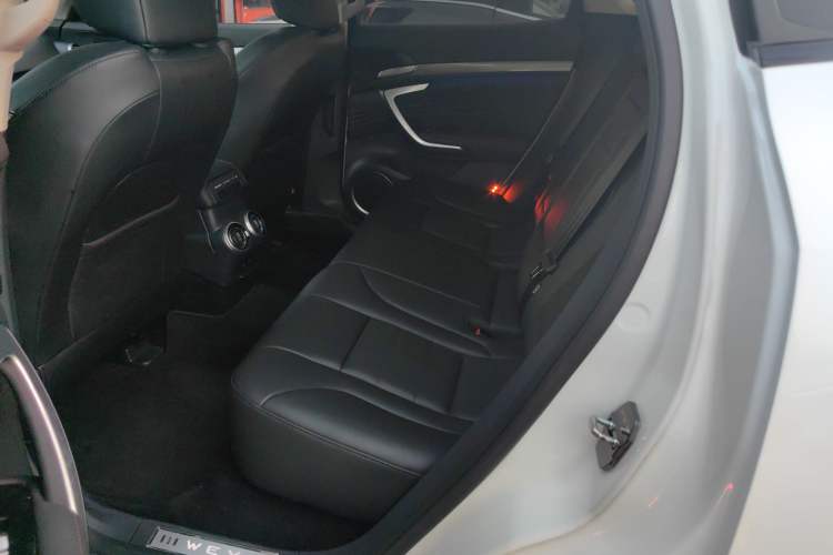 Used Wey VV7 2017 2.0T Flagship Model Left Rear Seat