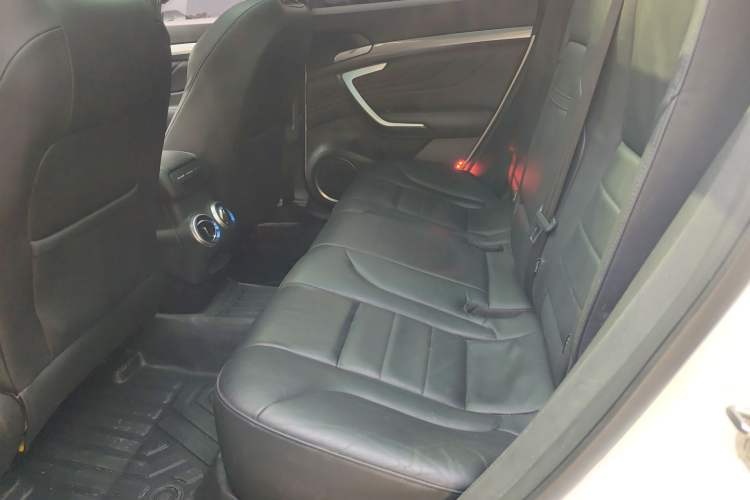 Used Wey VV7 2017 2.0T Flagship Model Left Rear Seat