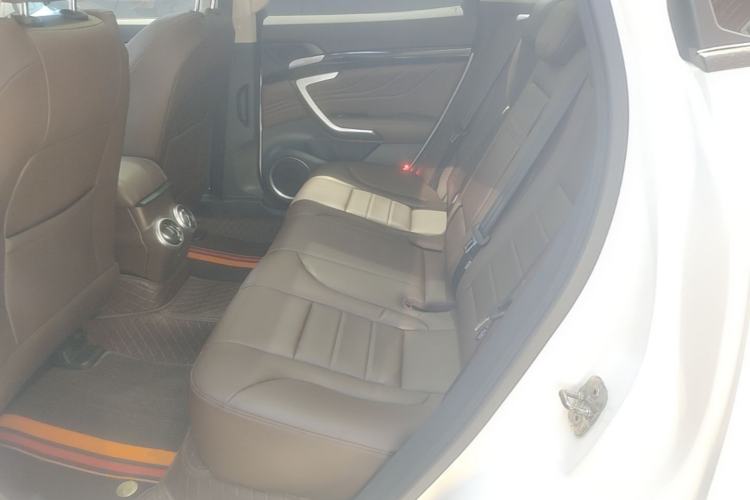 Used Wey VV7 2017 2.0T Ultra-Luxury Version Left Rear Seat