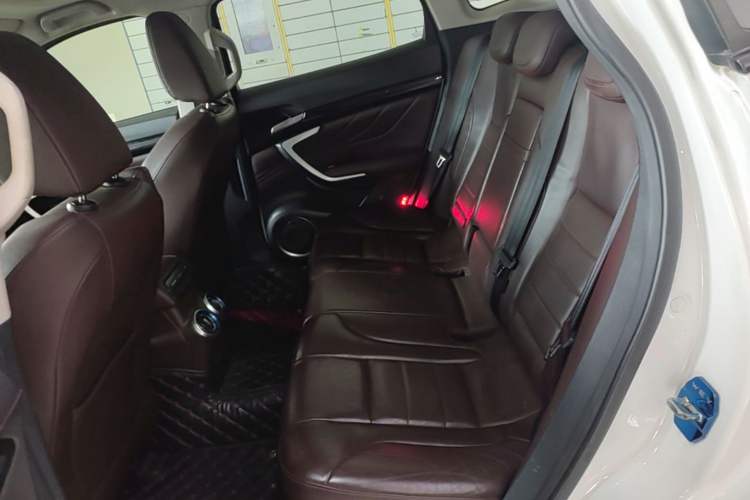 Used Wey VV7 2017 2.0T Flagship Model Left Rear Seat