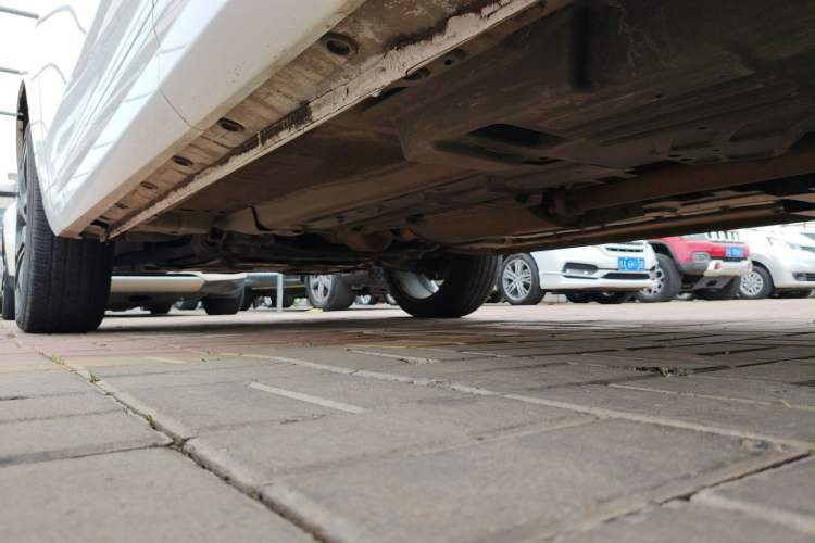 Used Wey VV7 2017 2.0T Flagship Model Left Side Sill