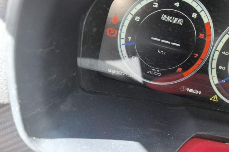 Used Wey VV7 2017 VV7c 2.0T Flagship Model Odometer Close Up