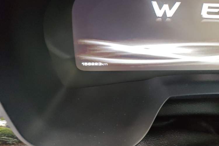 Used Wey VV7 2017 2.0T Flagship Model Odometer Close Up