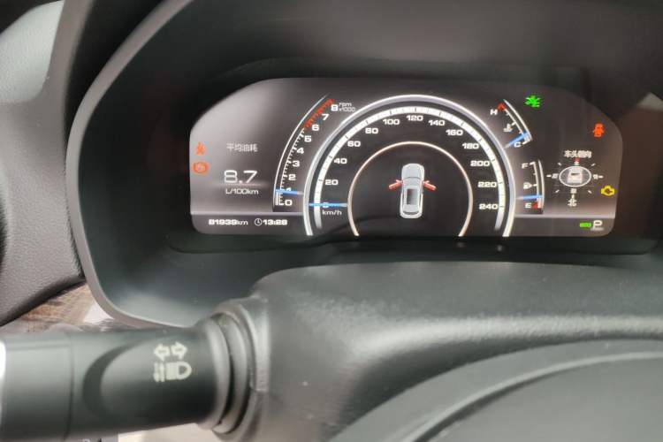 Used Wey VV7 2017 2.0T Ultra-Luxury Version Odometer Close Up