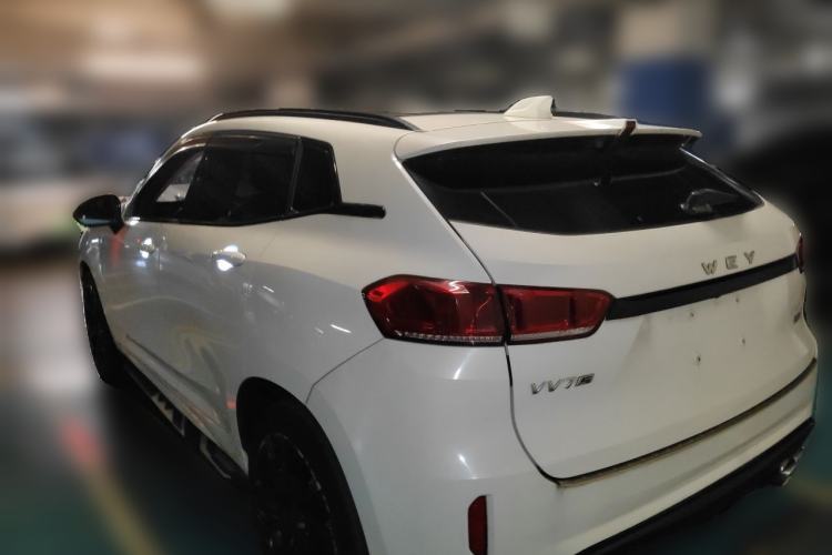 Used Wey VV7 2017 2.0T Flagship Model Rear Left 45 Deg