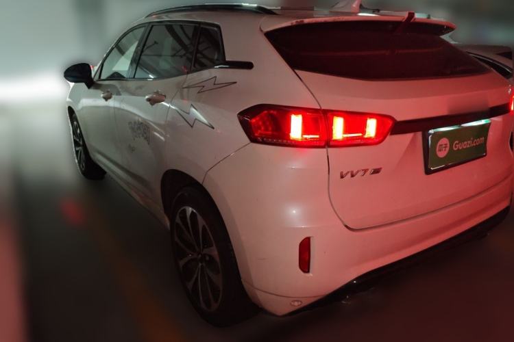 Used Wey VV7 2017 2.0T Ultra-Luxury Version Rear Left 45 Deg