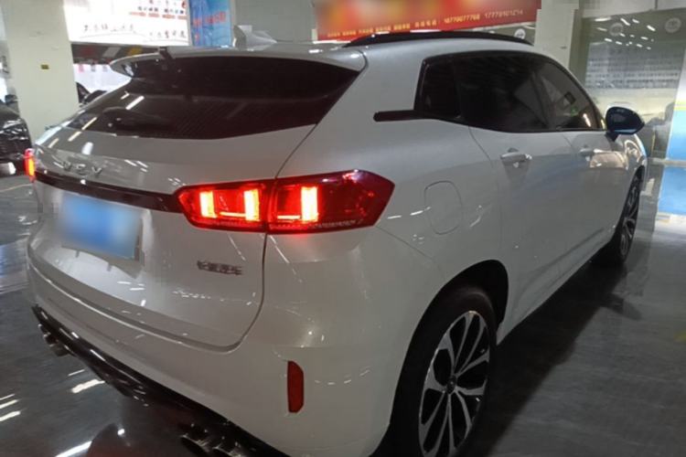 Used Wey VV7 2017 2.0T Ultra-Luxury Version Rear Right 45 Deg