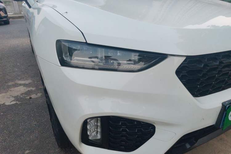 Used Wey VV7 2017 2.0T Flagship Model Right Front Headlight