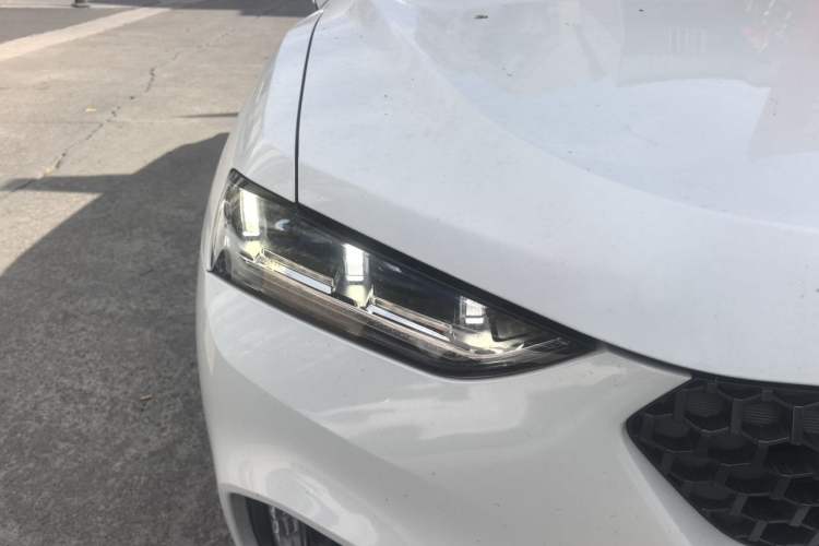 Used Wey VV7 2017 VV7c 2.0T Flagship Model Right Front Headlight