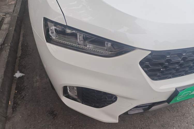 Used Wey VV7 2017 2.0T Flagship Model Right Front Headlight