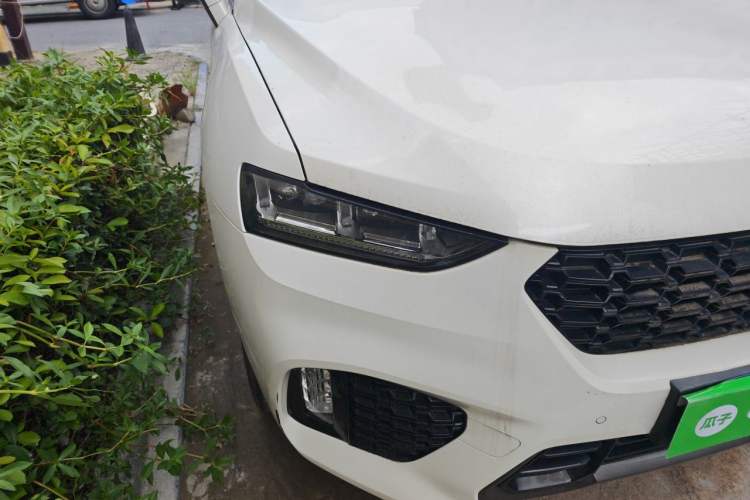 Used Wey VV7 2017 2.0T Luxury Model Right Front Headlight