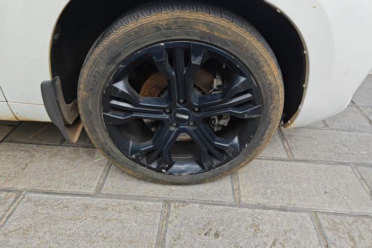 Used Wey VV7 2017 2.0T Flagship Model Right Front Wheel Hub