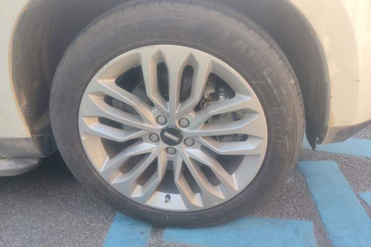 Used Wey VV7 2017 VV7c 2.0T Supreme Model Right Front Wheel Hub