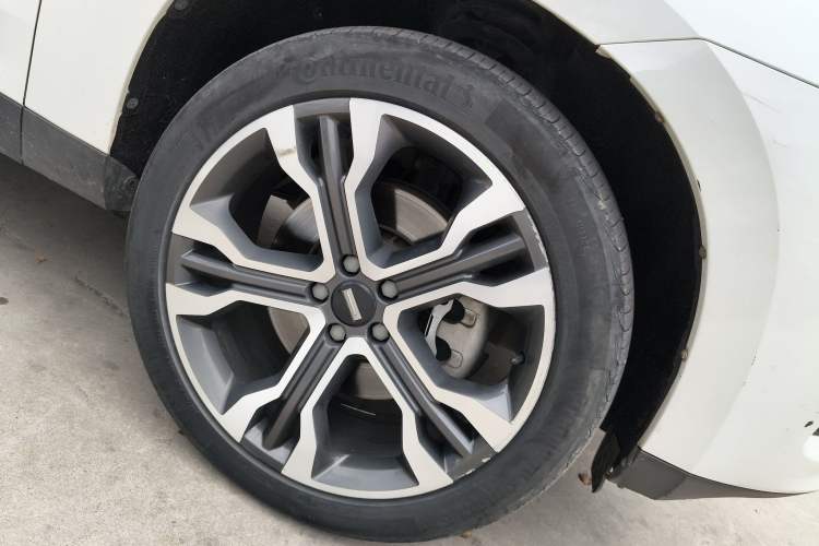 Used Wey VV7 2017 VV7c 2.0T Flagship Model Right Front Wheel Hub
