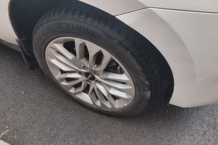 Used Wey VV7 2017 VV7c 2.0T Luxury Model Right Front Wheel Hub