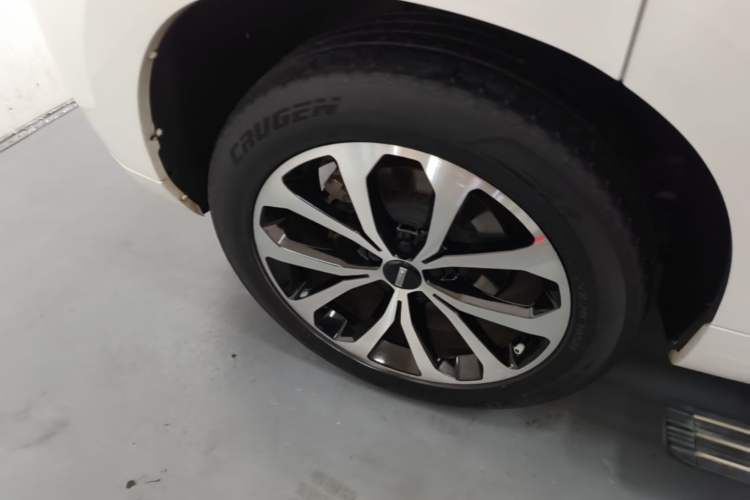 Used Wey VV7 2017 2.0T Ultra-Luxury Version Right Rear Wheel Hub