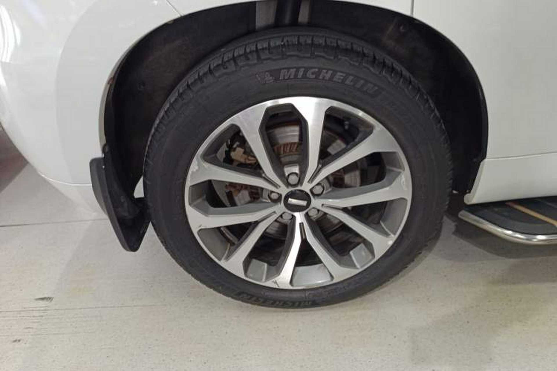 Used Wey VV7 2017 2.0T Ultra-Luxury Version Right Rear Wheel Hub