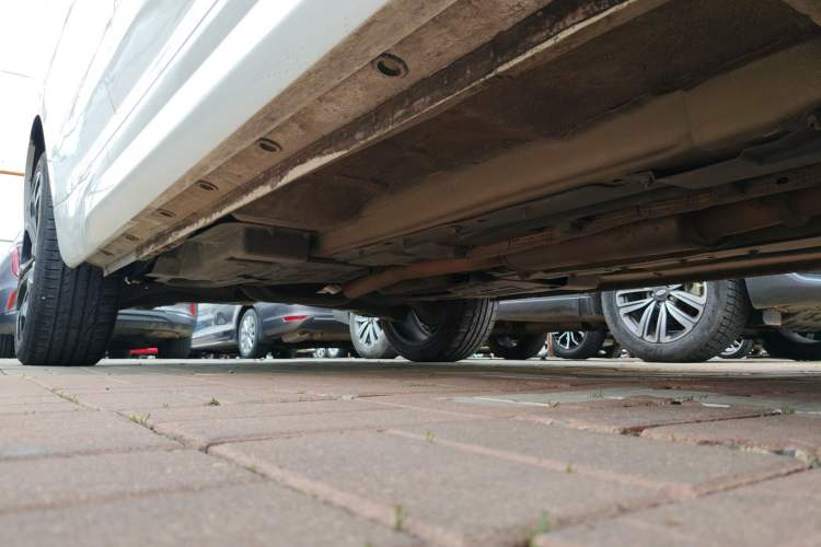 Used Wey VV7 2017 2.0T Flagship Model Right Side Sill