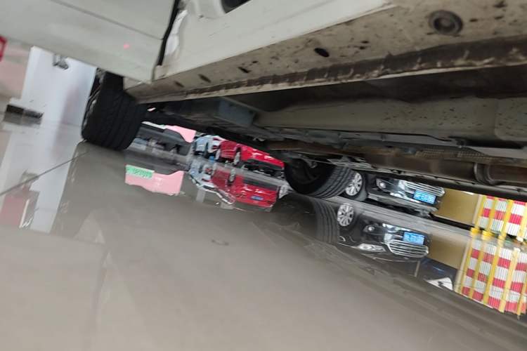 Used Wey VV7 2017 2.0T Flagship Model Right Side Sill