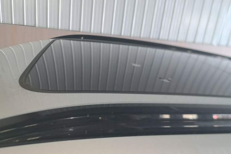 Used Wey VV7 2017 2.0T Flagship Model Roof