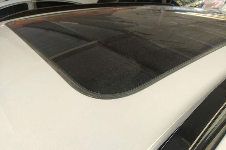 Used Wey VV7 2017 2.0T Flagship Model Roof