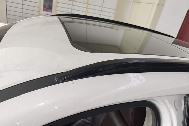 Used Wey VV7 2017 2.0T Flagship Model Roof