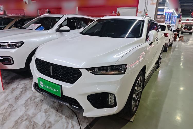 Used Wey VV7 2017 2.0T Flagship Model Guazi used car, China used car export, Used car for sale, Used Wey cars, Cheapest cars for sale
