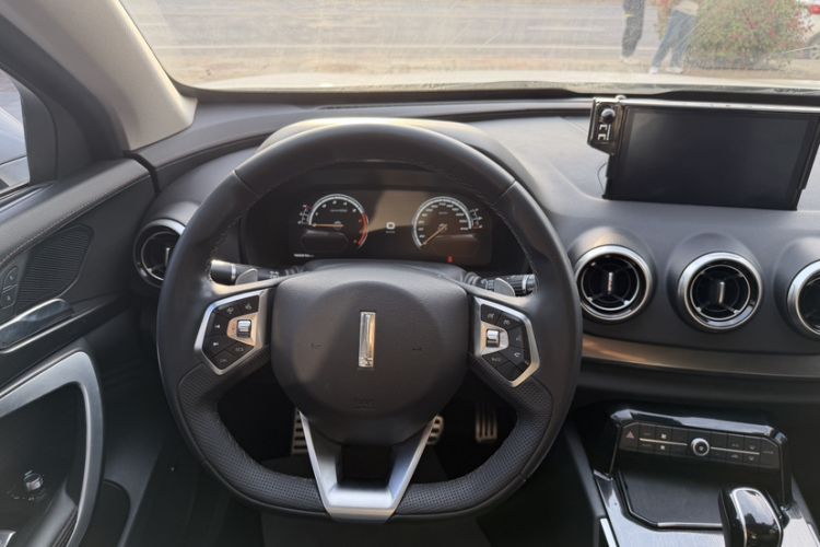 Used Wey VV7 2017 2.0T Flagship Model Steering Wheel