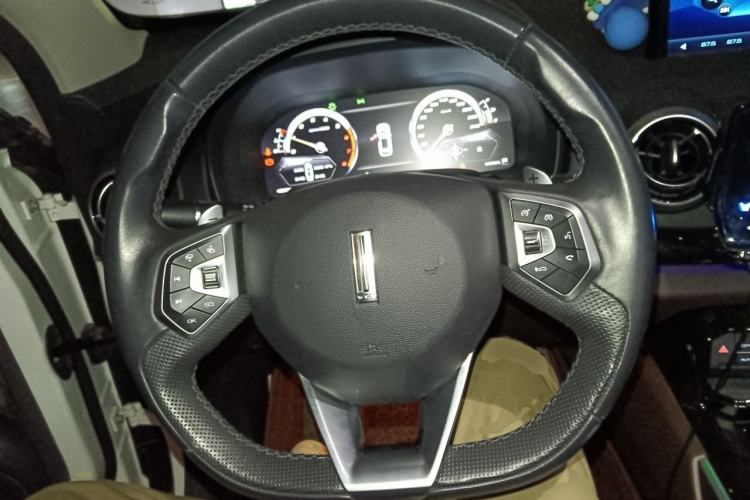 Used Wey VV7 2017 2.0T Flagship Model Steering Wheel