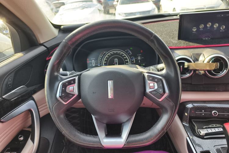 Used Wey VV7 2017 2.0T Ultra-Luxury Version Steering Wheel