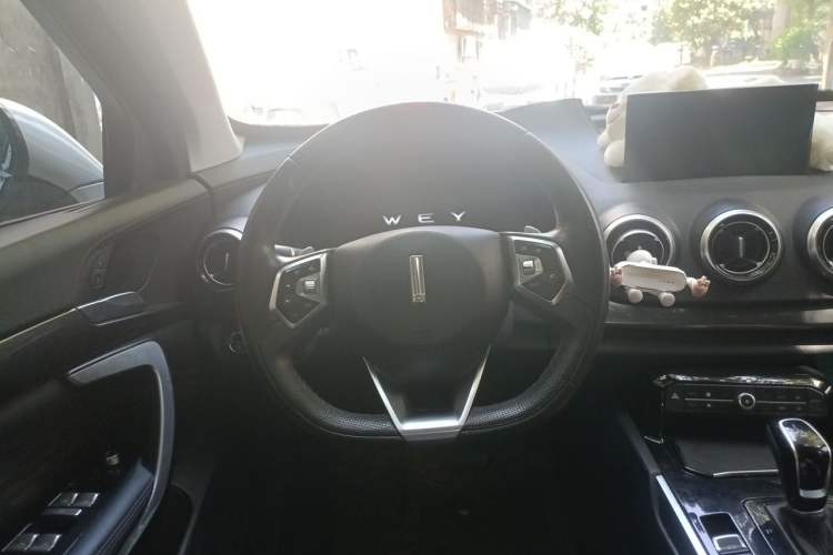 Used Wey VV7 2017 2.0T Luxury Model Steering Wheel