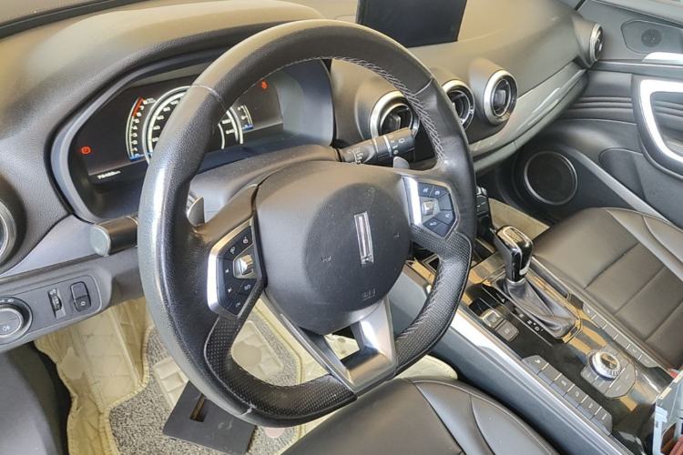 Used Wey VV7 2017 2.0T Luxury Model Steering Wheel