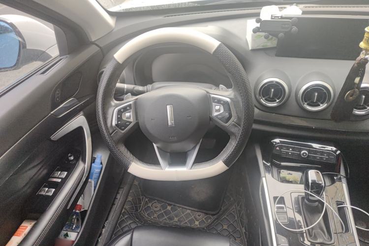 Used Wey VV7 2017 2.0T Luxury Model Steering Wheel