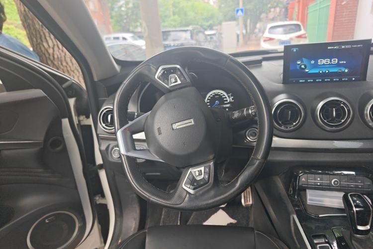 Used Wey VV7 2017 2.0T Flagship Model Steering Wheel