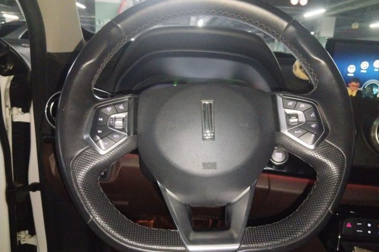 Used Wey VV7 2017 2.0T Flagship Model Steering Wheel