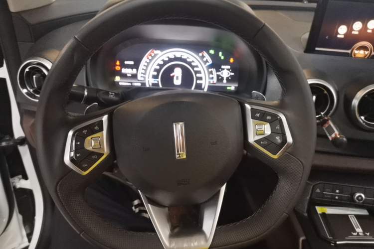 Used Wey VV7 2017 2.0T Flagship Model Steering Wheel