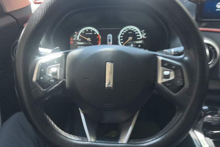 Used Wey VV7 2017 2.0T Ultra-Luxury Version Steering Wheel