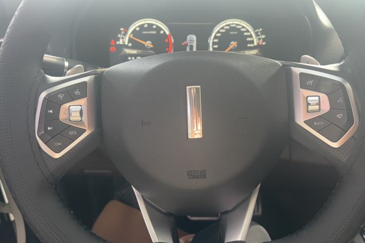 Used Wey VV7 2017 2.0T Flagship Model Steering Wheel