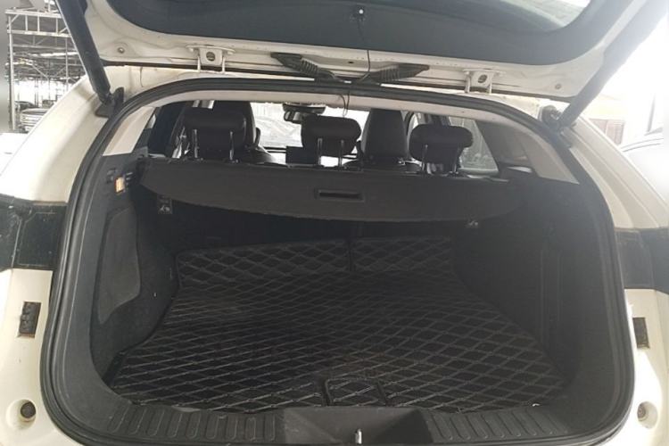 Used Wey VV7 2017 2.0T Ultra-Luxury Version Trunk