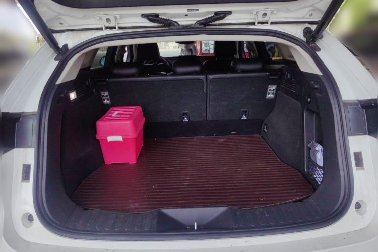 Used Wey VV7 2017 2.0T Ultra-Luxury Version Trunk