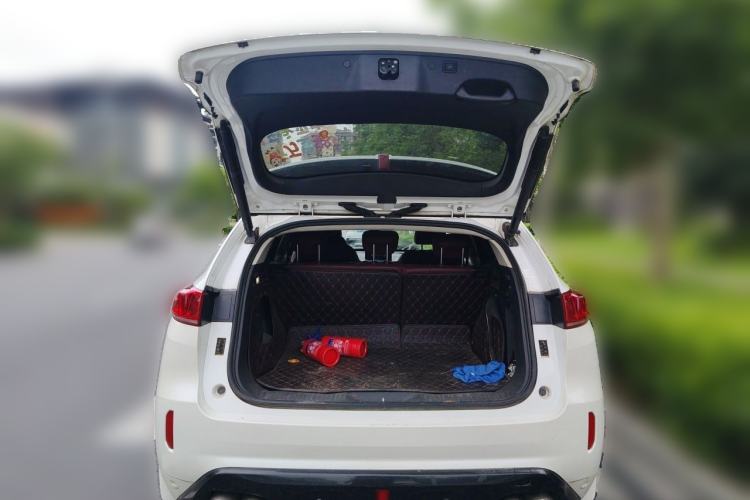 Used Wey VV7 2017 VV7c 2.0T Flagship Model Trunk