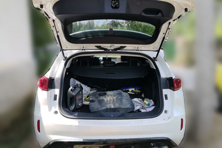 Used Wey VV7 2017 2.0T Luxury Model Trunk