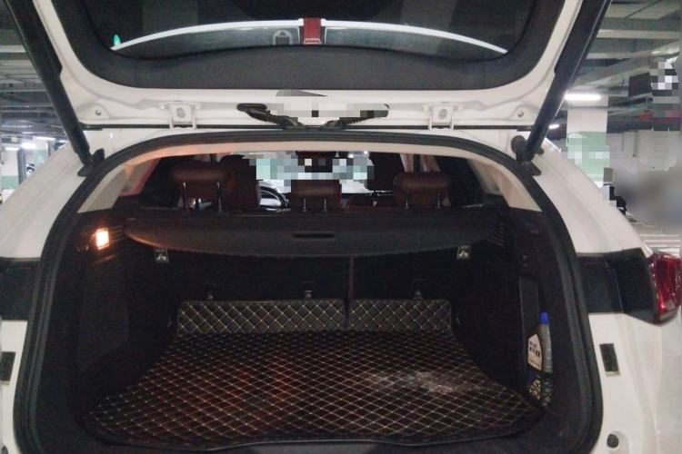 Used Wey VV7 2017 2.0T Flagship Model Trunk